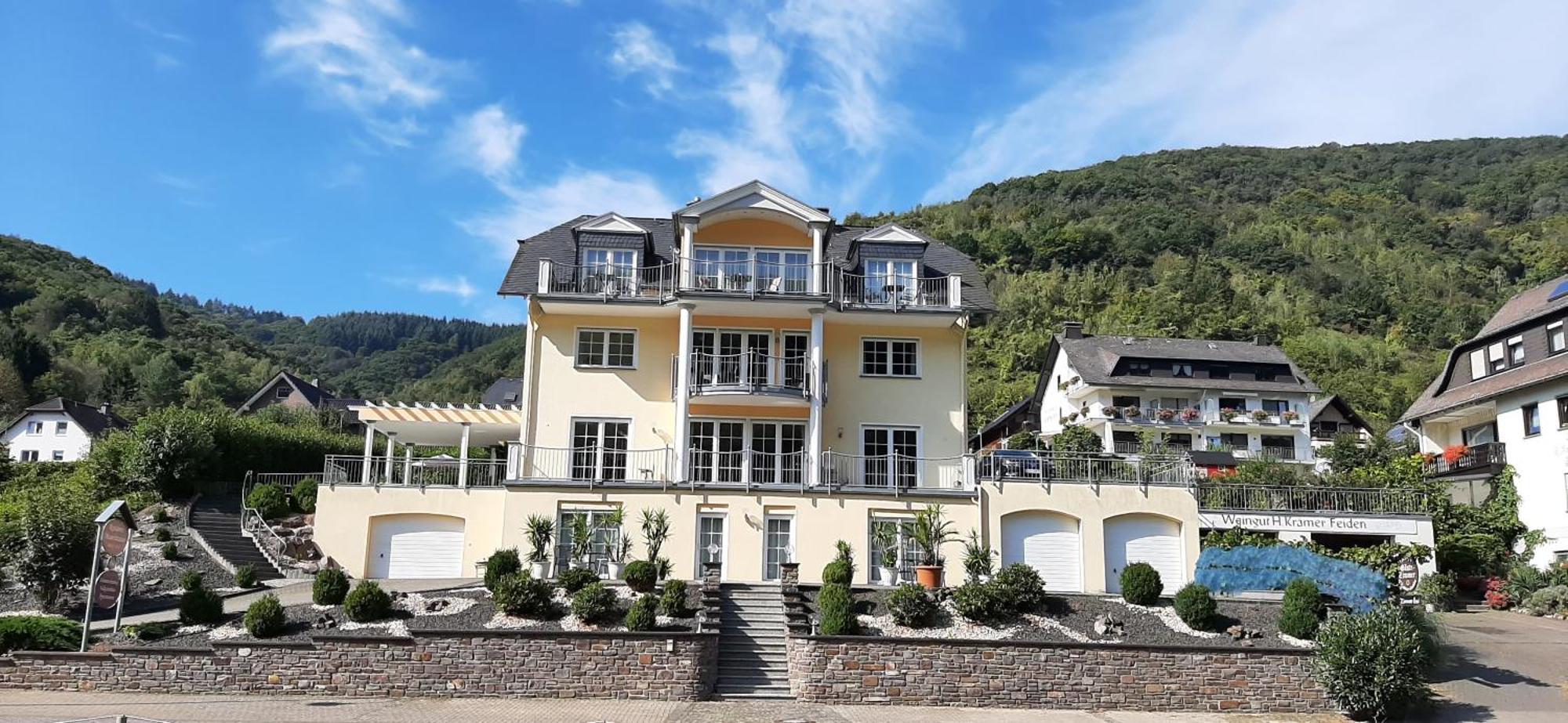 Residenz Moselstausee Sankt Aldegund Exterior foto