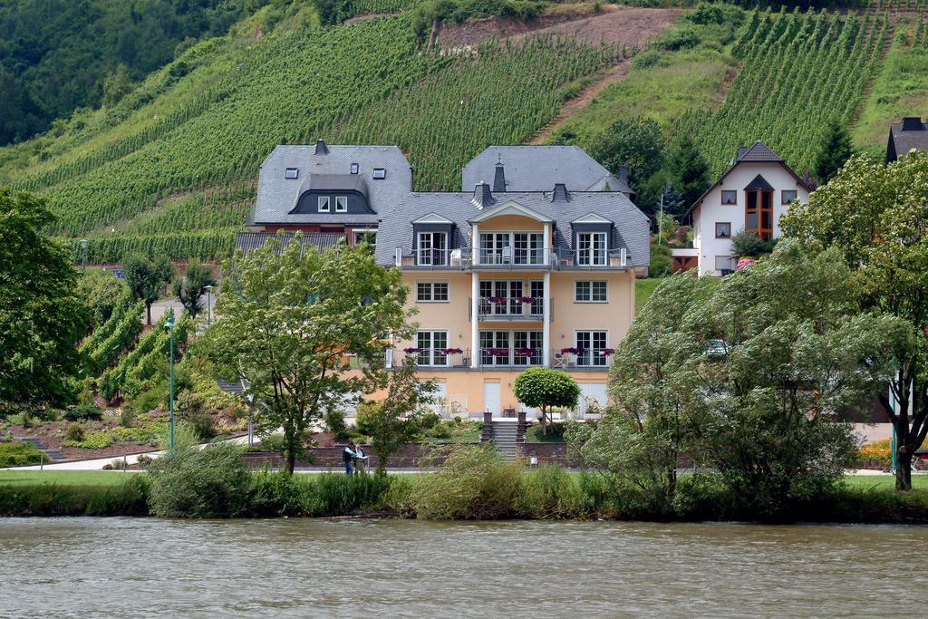 Residenz Moselstausee Sankt Aldegund Exterior foto