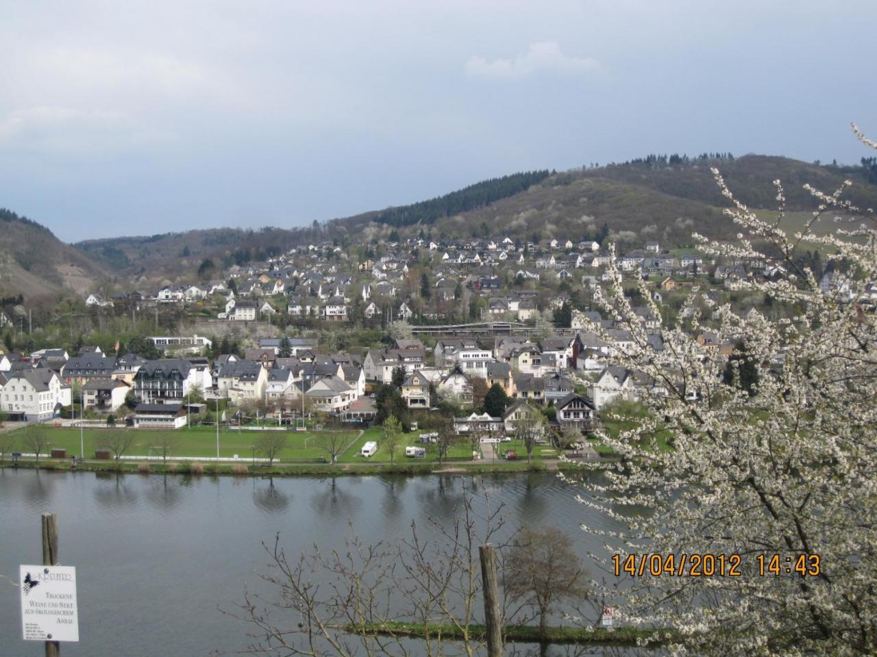 Residenz Moselstausee Sankt Aldegund Exterior foto